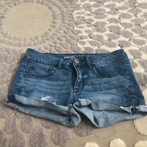 Jean American eagle shorts